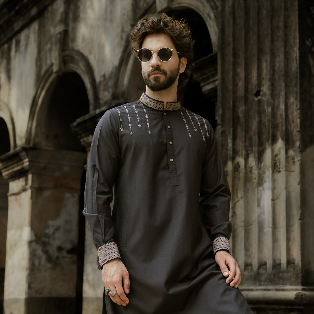 YAMAAN Imperial Panjabi Black