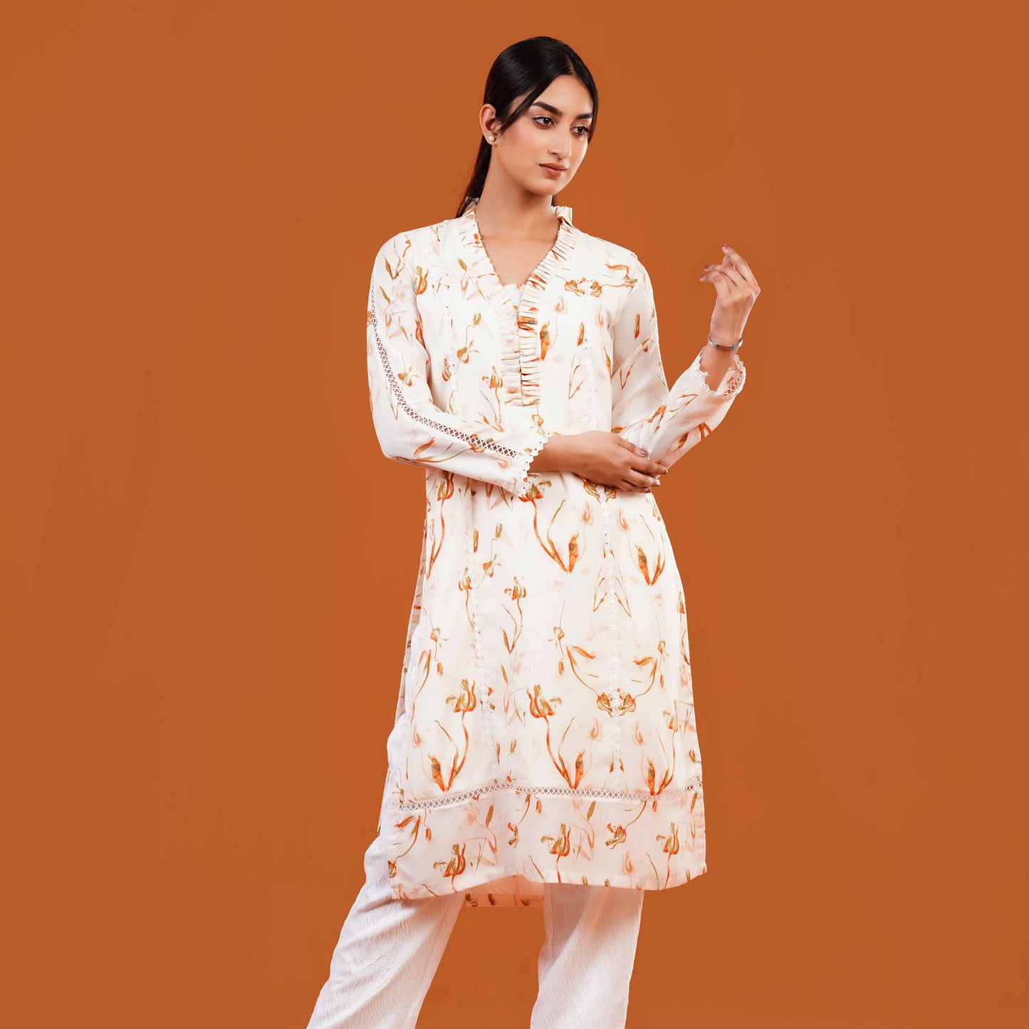 Royal Kurti (Cream Gold)