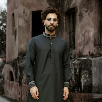 YAMAAN Imperial Panjabi Dark Green