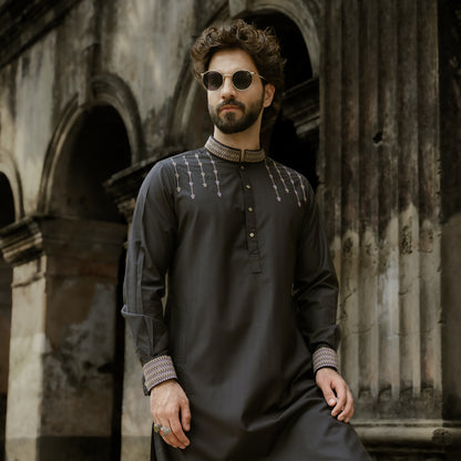 YAMAAN Imperial Panjabi Black