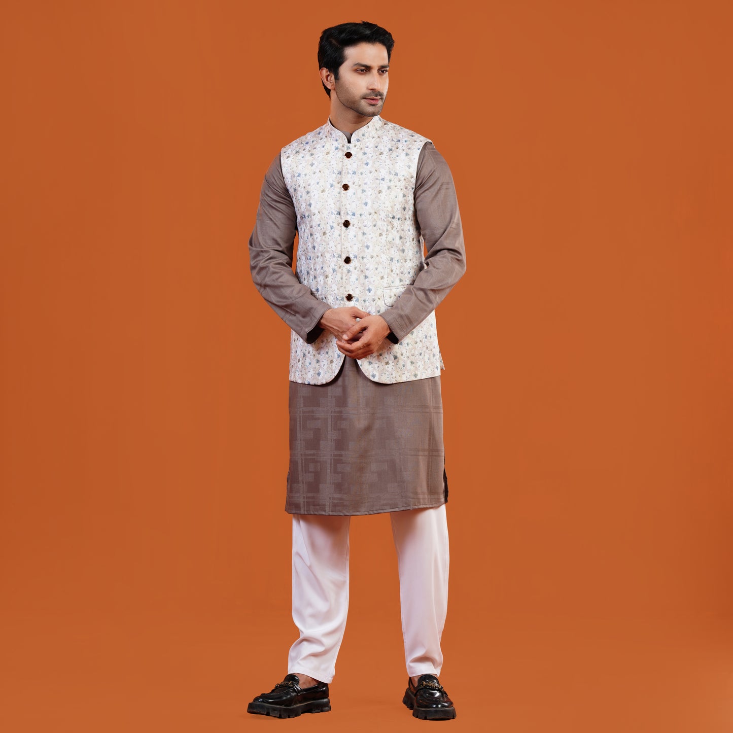 Signature WaistCoat (Cream-Brown)