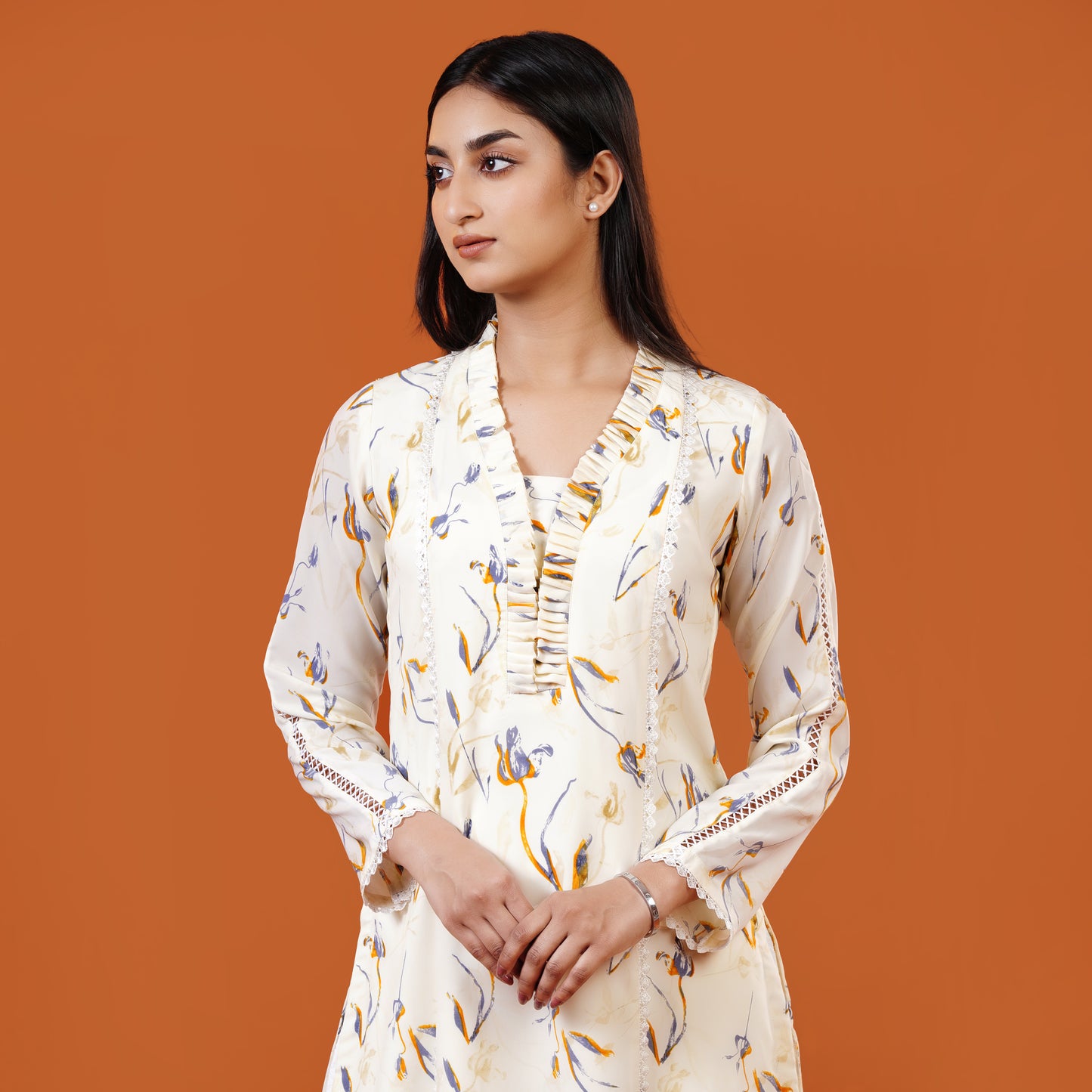 Royal Kurti (Off-White)