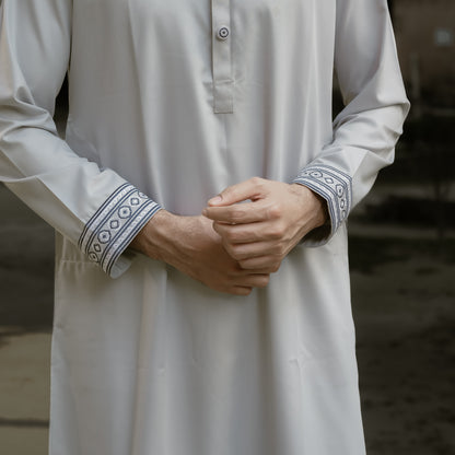 YAMAAN Imperial Panjabi in Light Grey
