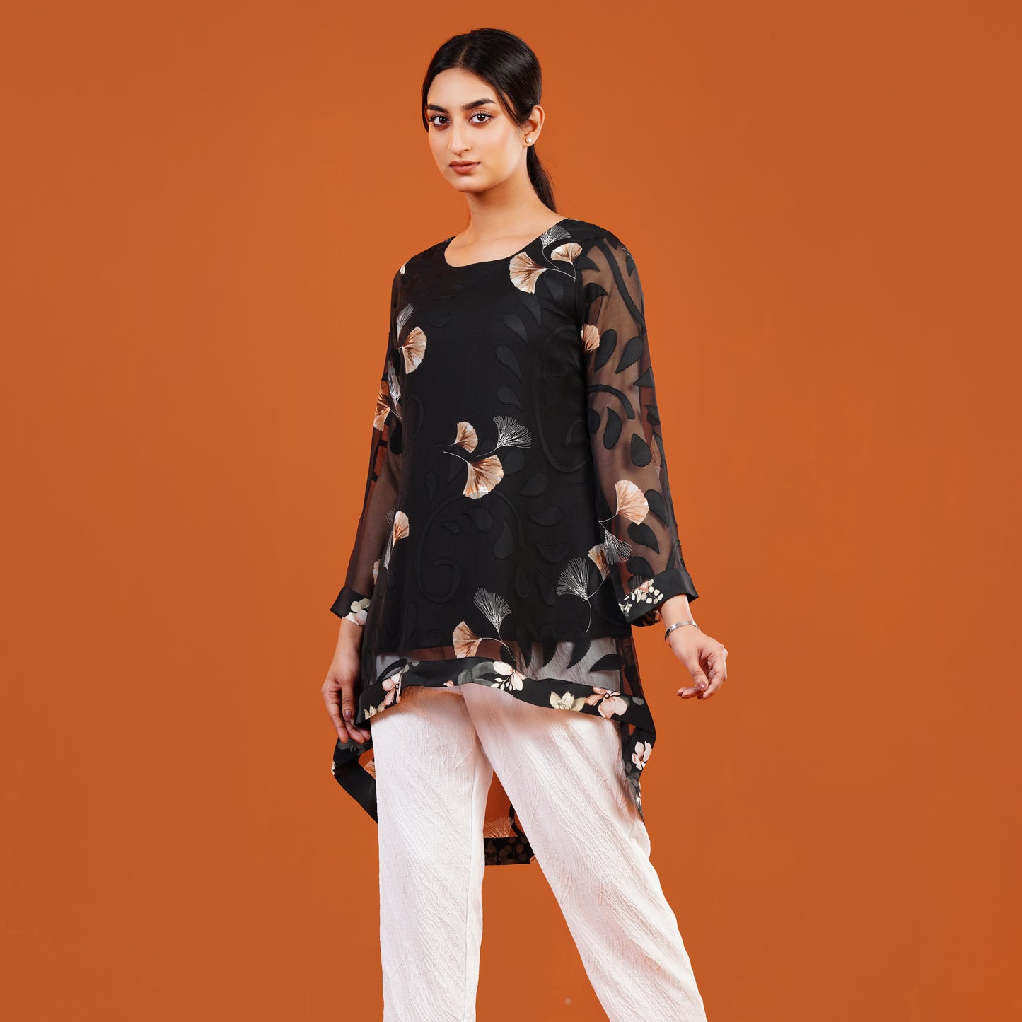 Royal Top's (Black)