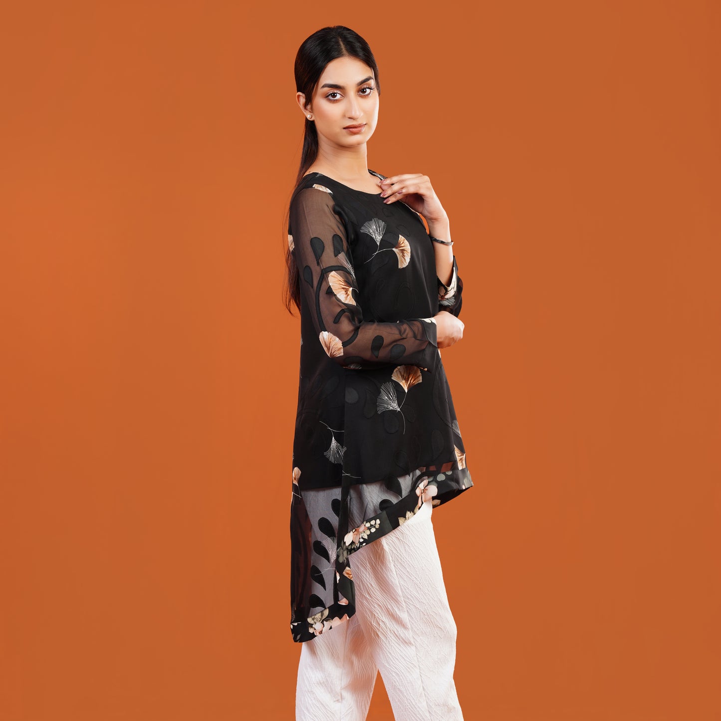 Royal Top's (Black)