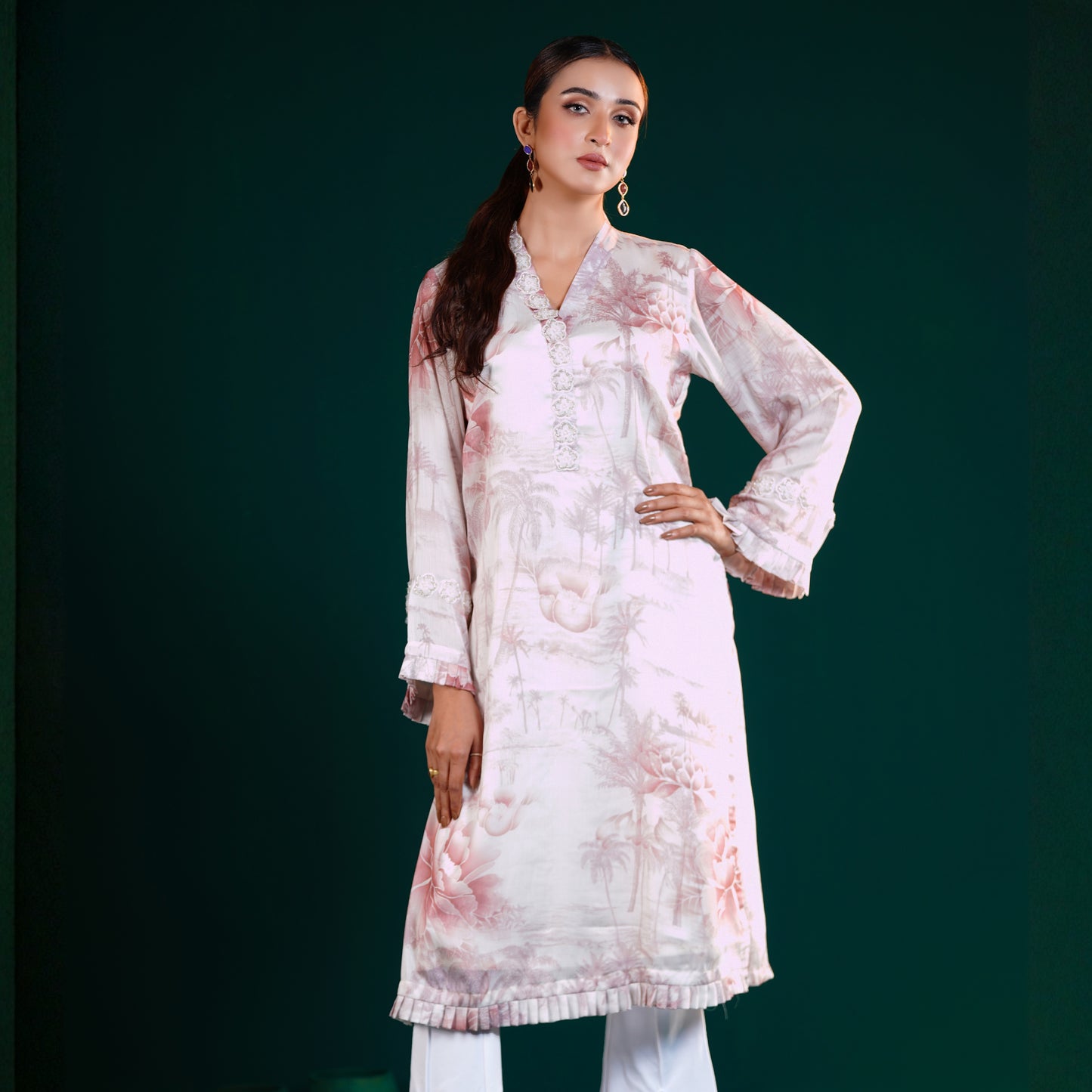 YAMAAN Off White 2 Piece Set crafted from premium chiffon georgette with floral botanical prints and embroidered lace detailing.